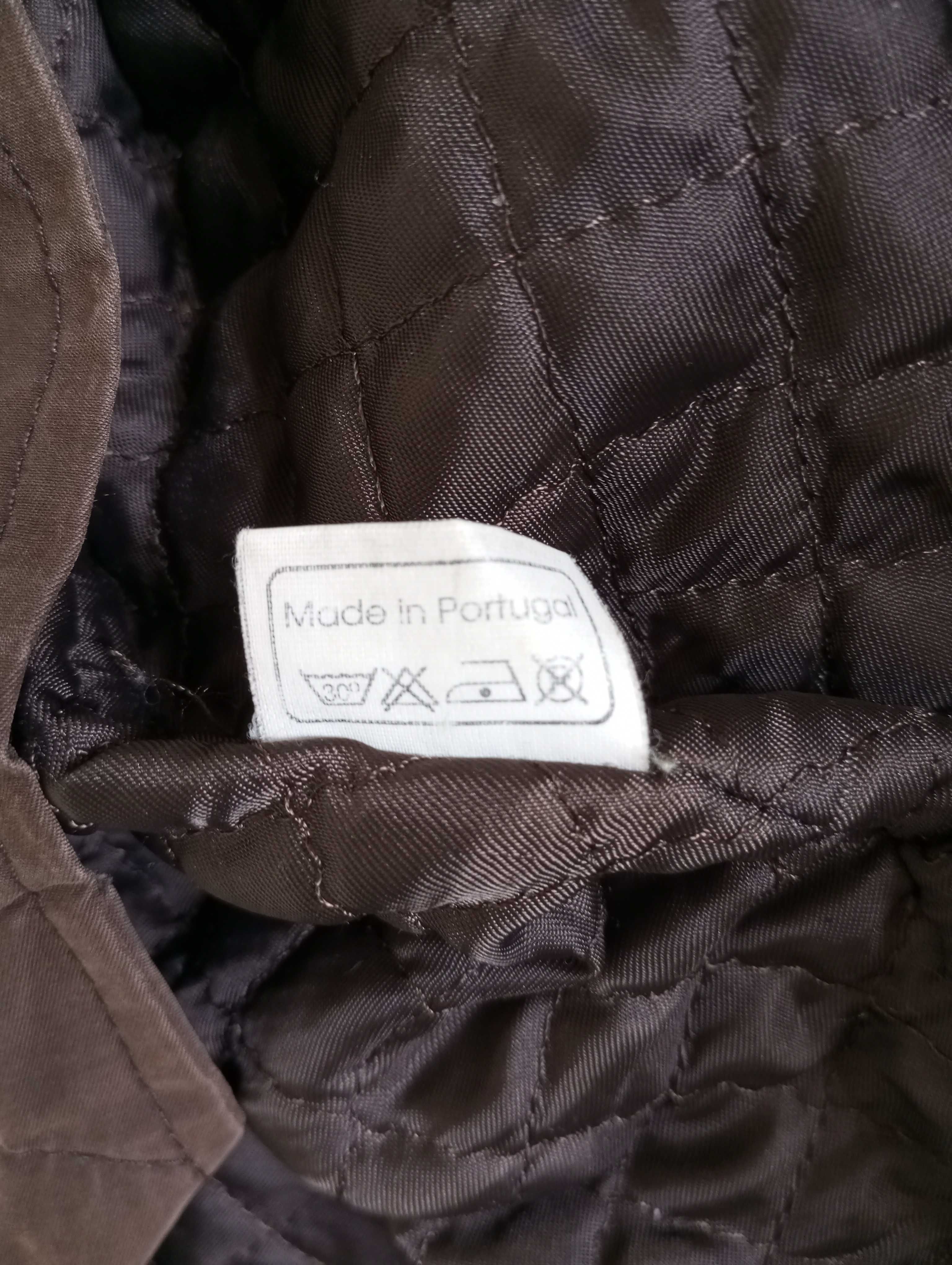 Gabardine impermeável (46), da Seven Seas