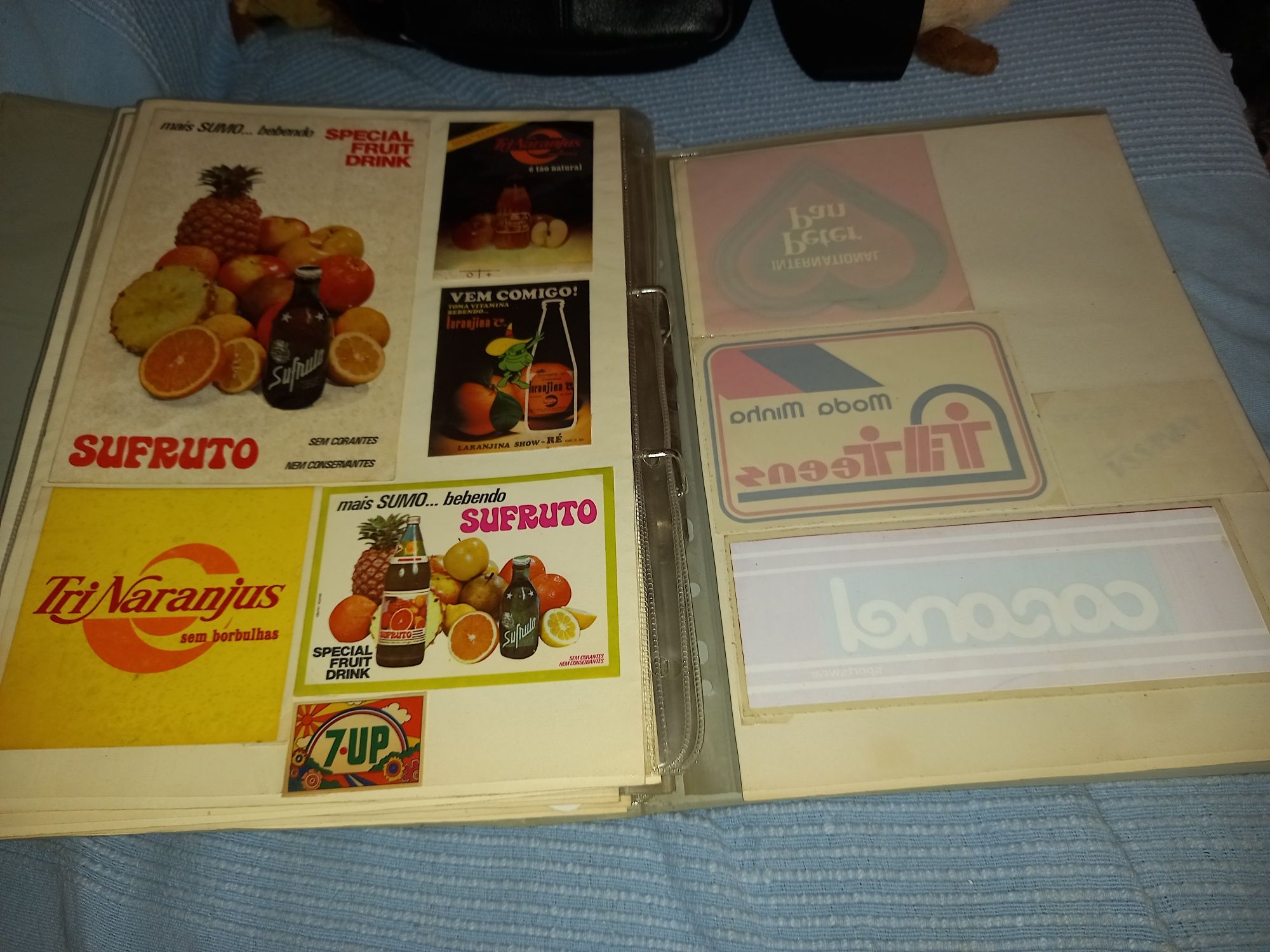 Pasta com stickers antigos