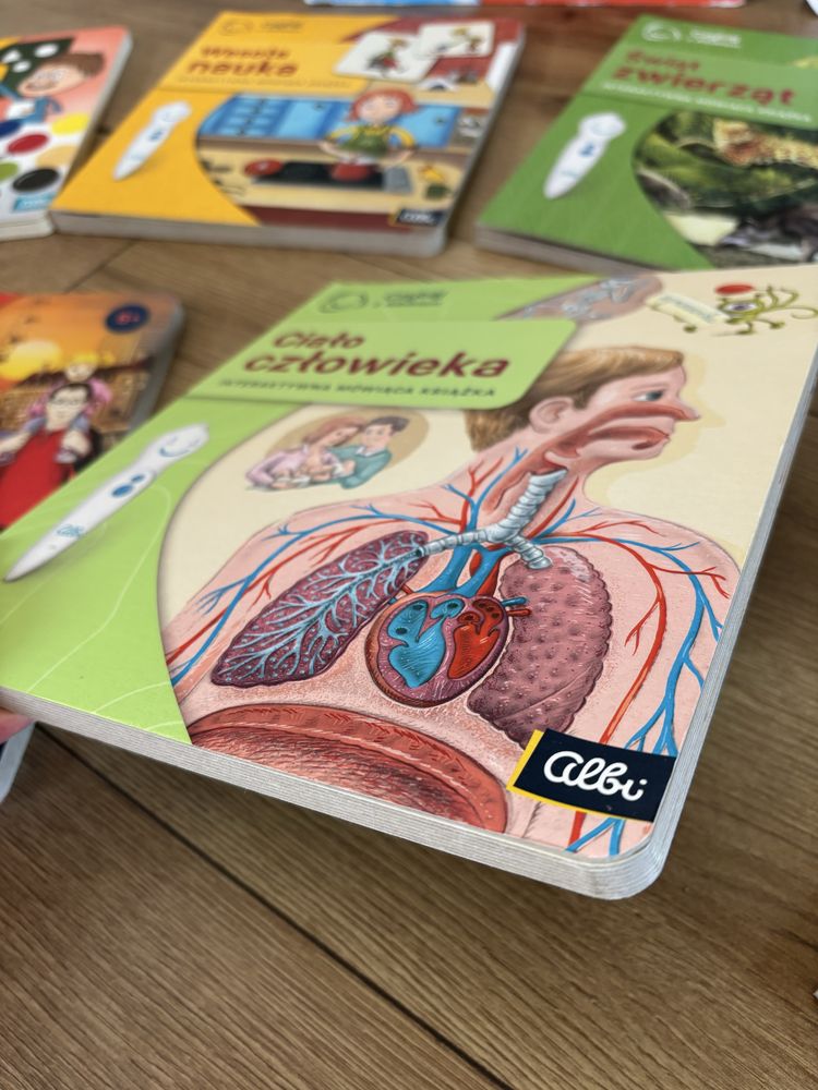 Czytaj z albikiem - pióro i 7 książek