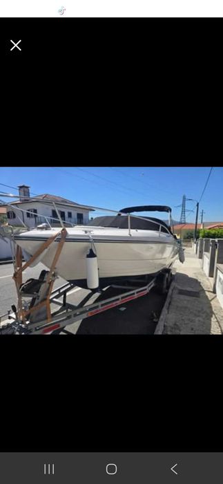 Monterrey 214fs 4.3 GXI Volvo Penta  do ano 2009.   Com 240 horas