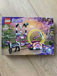 LEGO Friends Волшебная акробатика (41686)