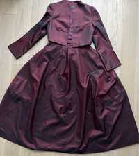 Suknia balowa w kolorze burgundu