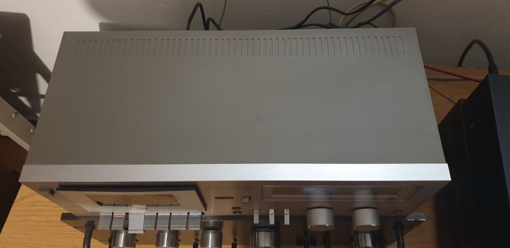 Magnetofon Technics M-8