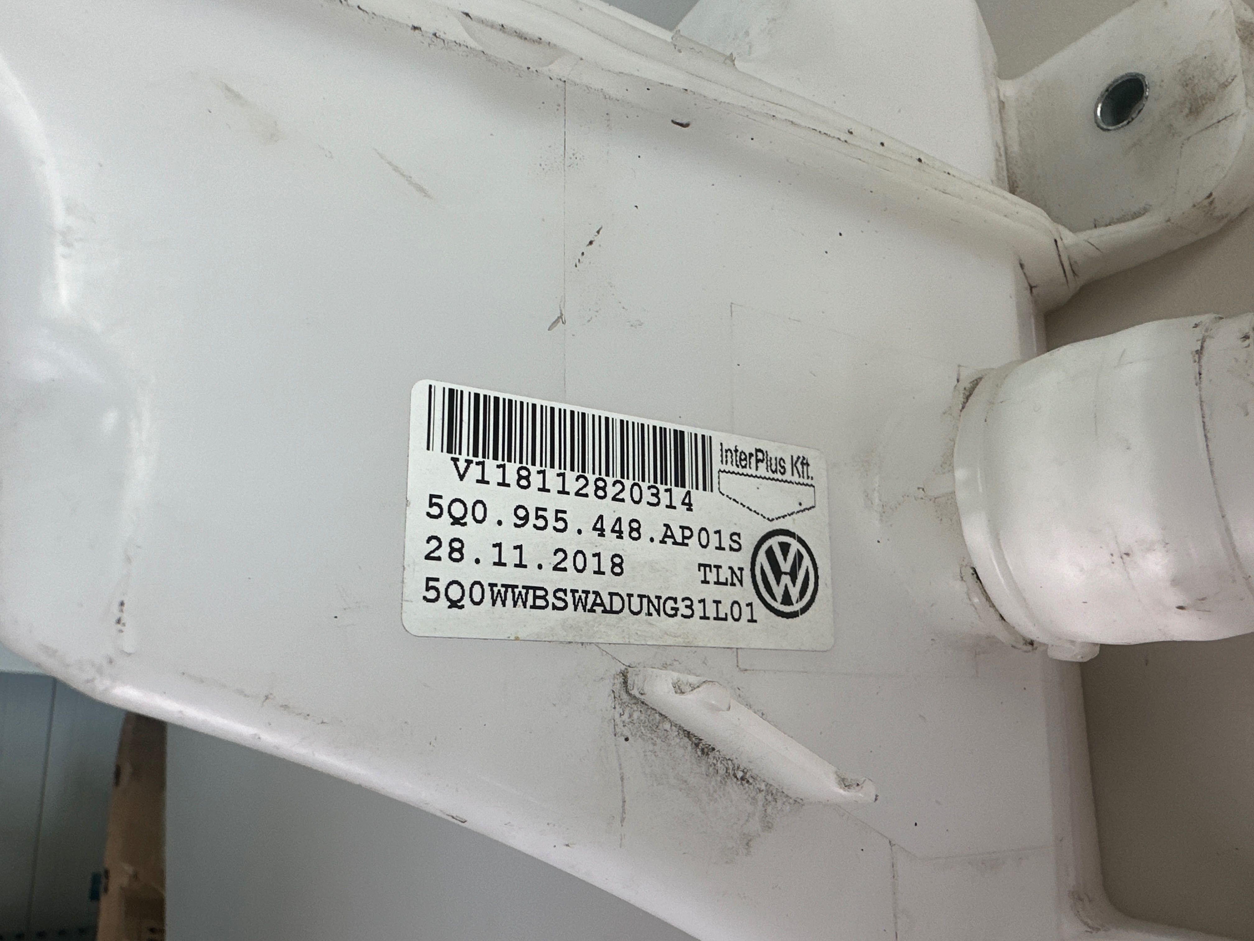 Audi A3 S3 8V Zbiorniczek Spryskiwaczy