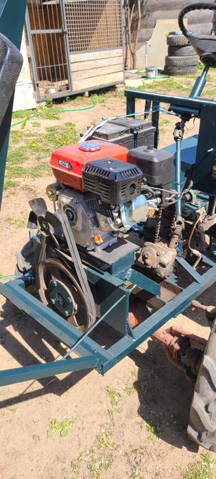 Продам саморобний трактор 4 на 4 з причепом