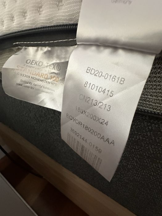 Cama completa ou separada com colchão Ema