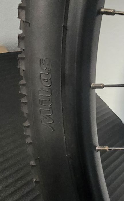 Vendo roda dianteira etrto 622X19C