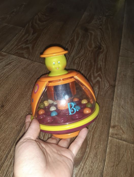 Дзига Battat, юла