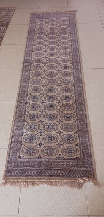 Carpete/ tapete de seda beje 2,30 m