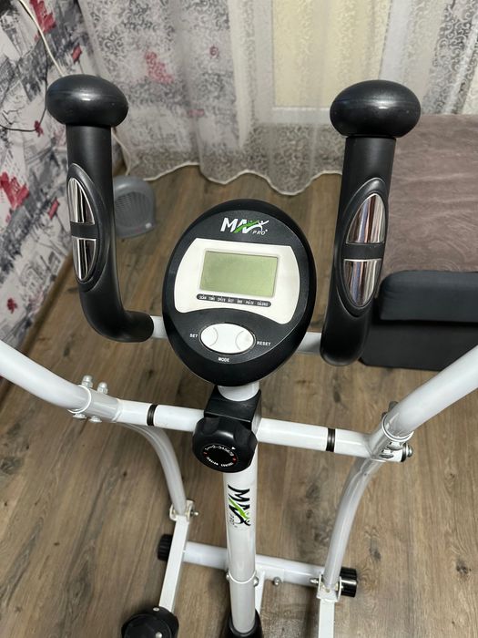 Орбітрек MAXX Pro