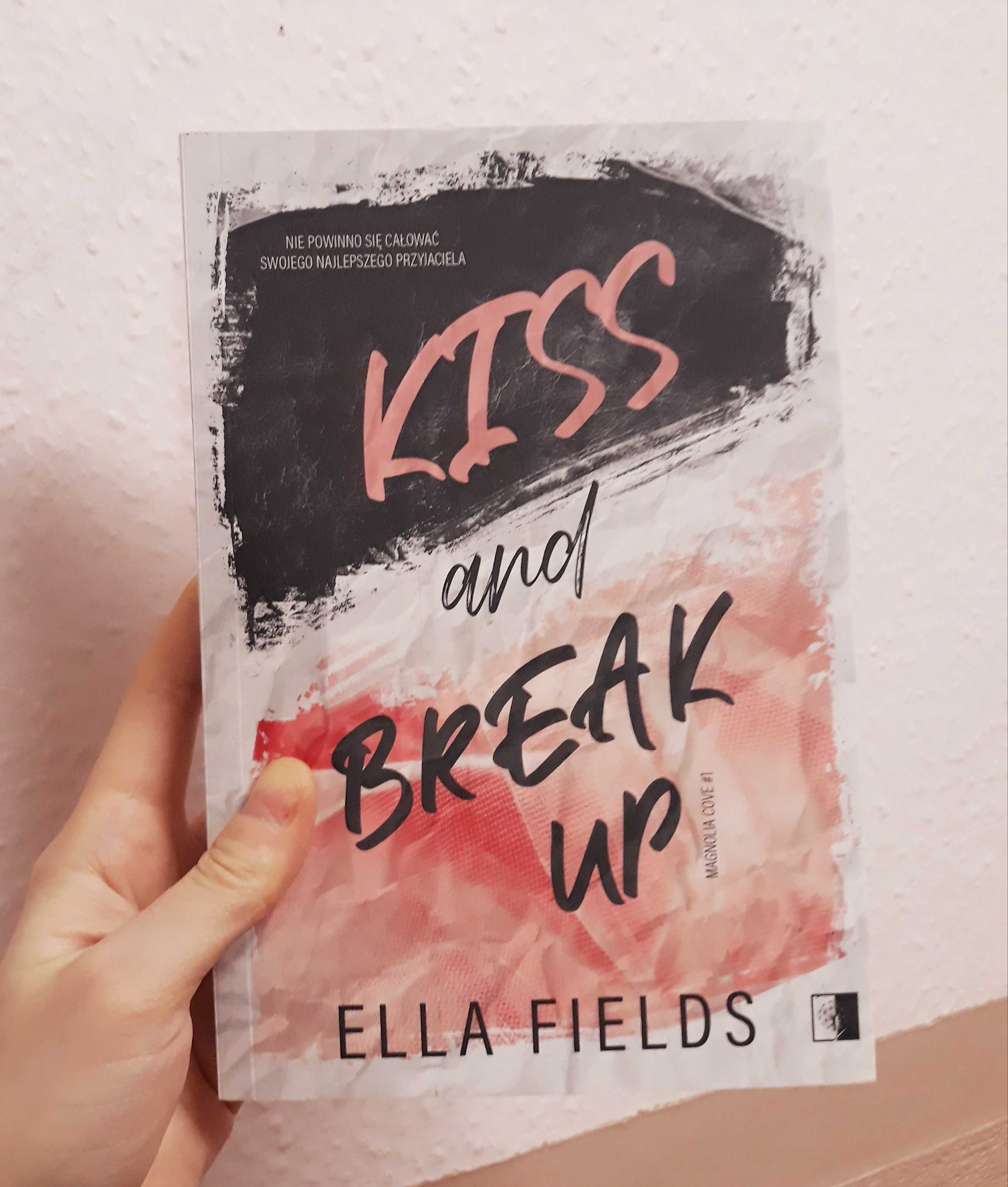 Książka Kiss and break up. Magnolia Cove. Tom 1. Fields Ella