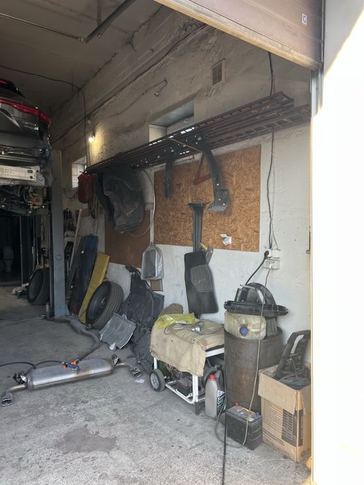 Продам гараж (під  СТО, цех, склад) АКБЕГ Мінський, вул С. Кульженків1