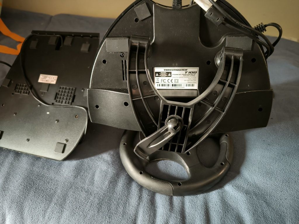 Thrustmaster T100