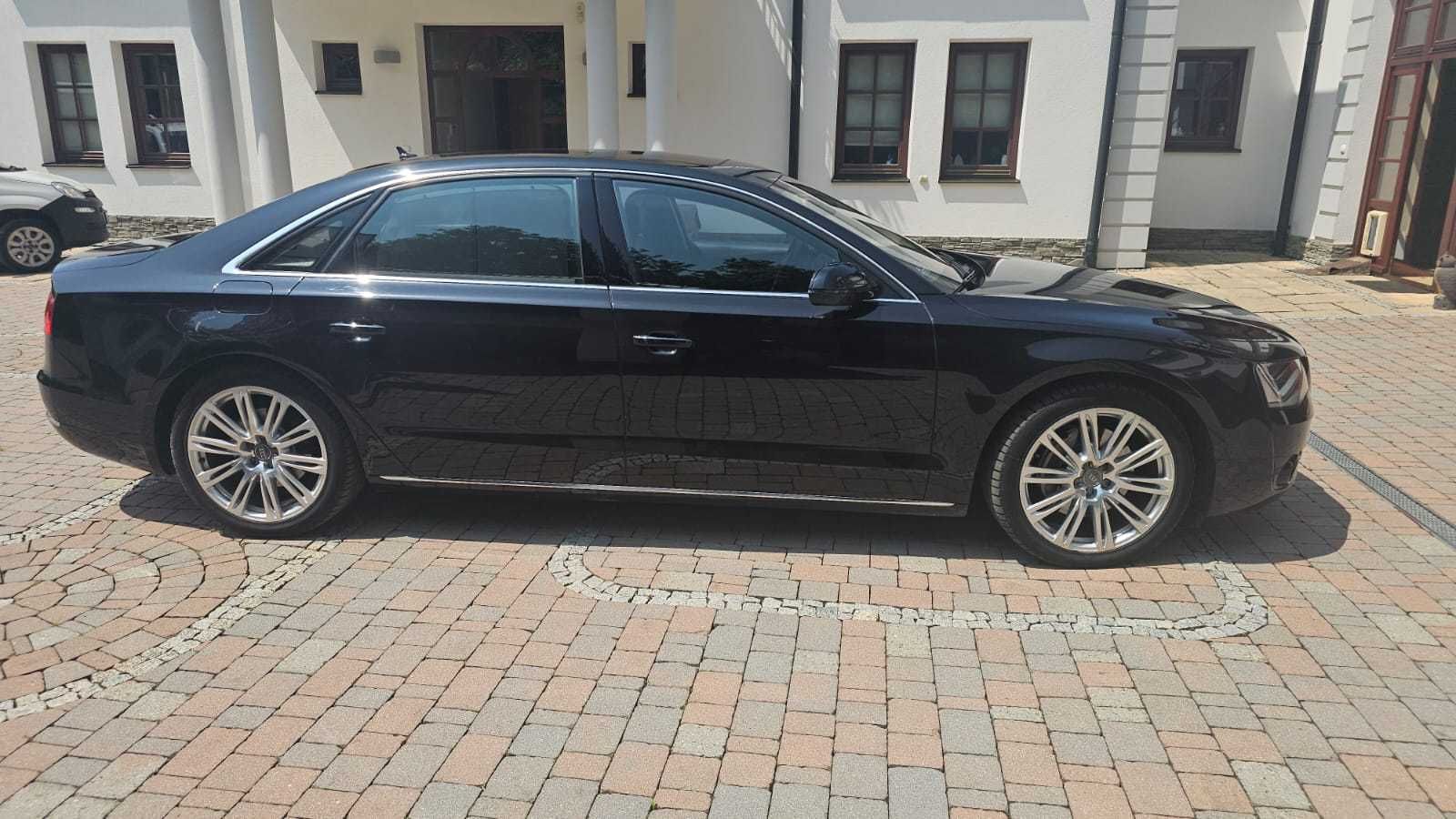 Audi A8 3,0 Long