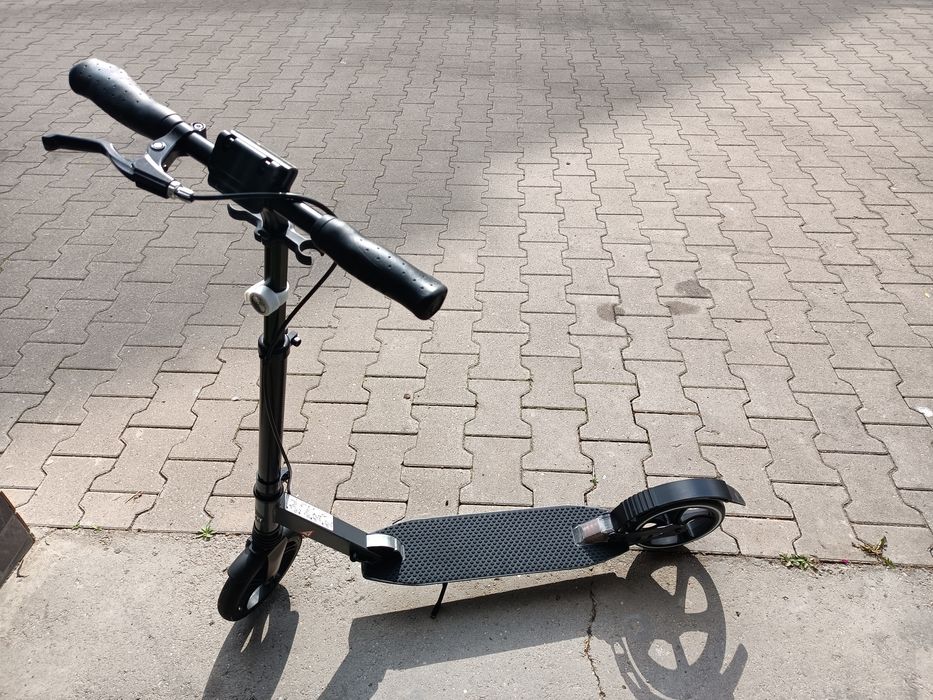 Hulajnoga nie elektryczna crivit. Bdb. stan.  Gratis!