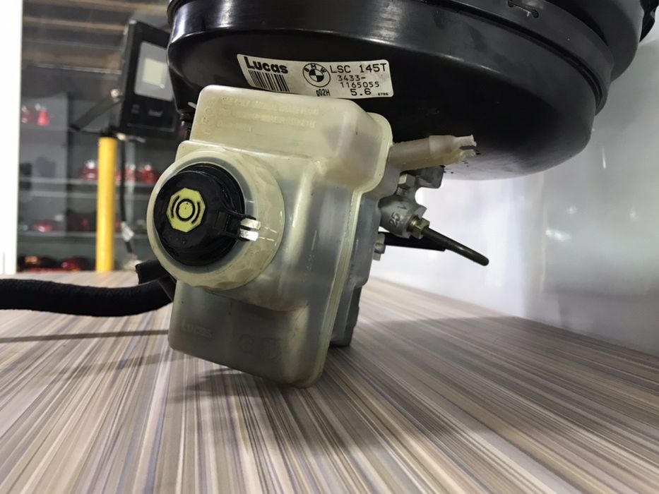 Вакуум Тормозов Е39 Рестайл Вакуумний Усилитель Тормозний Цилиндр е39