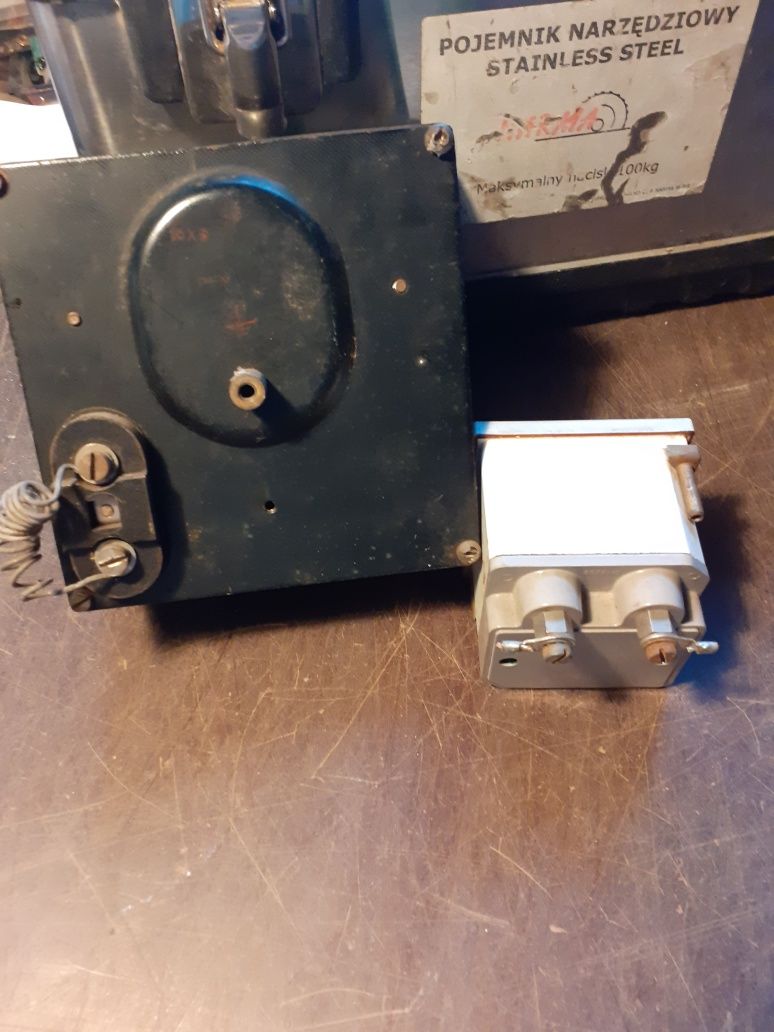 Woltomierz 400V , amperomierz 10 A