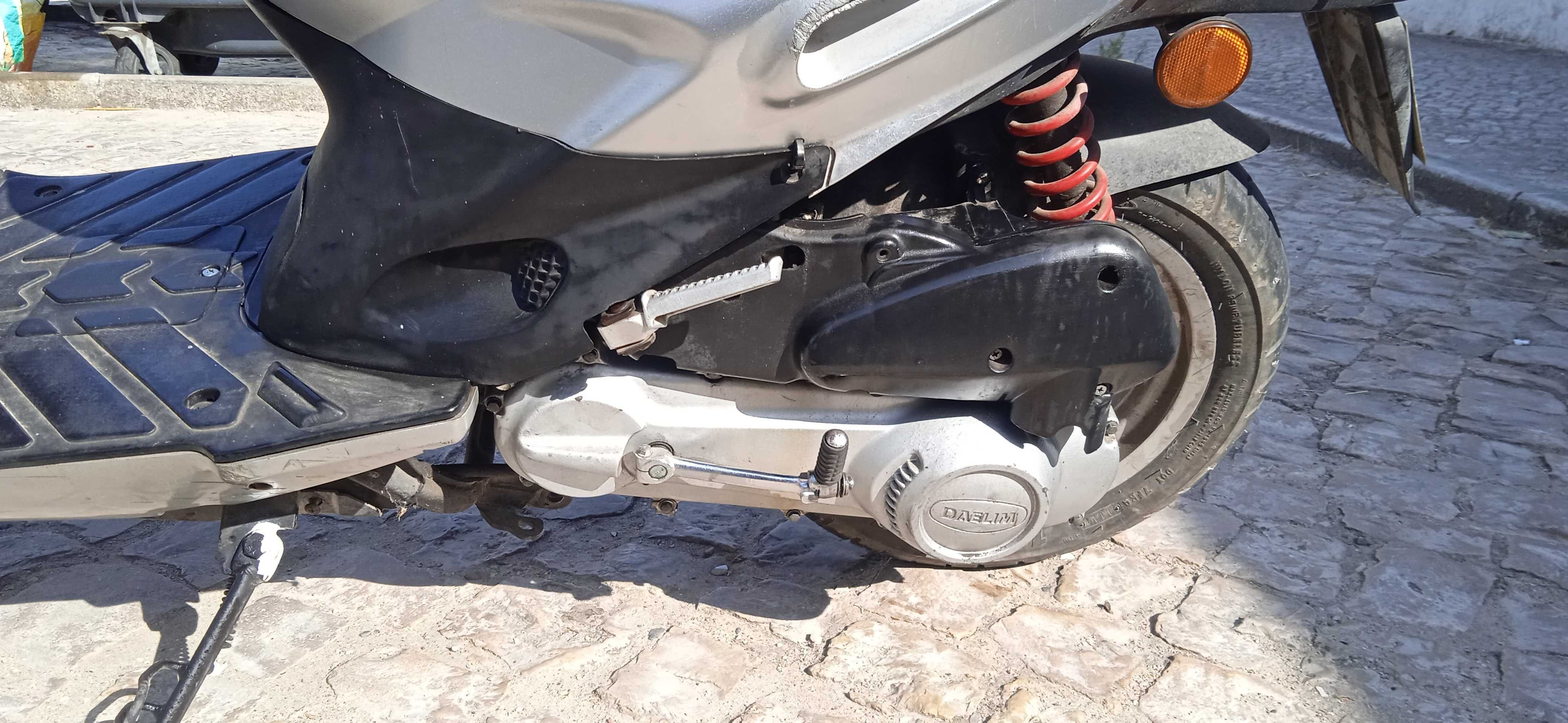 Scooter Daelin S5 2 tempos.