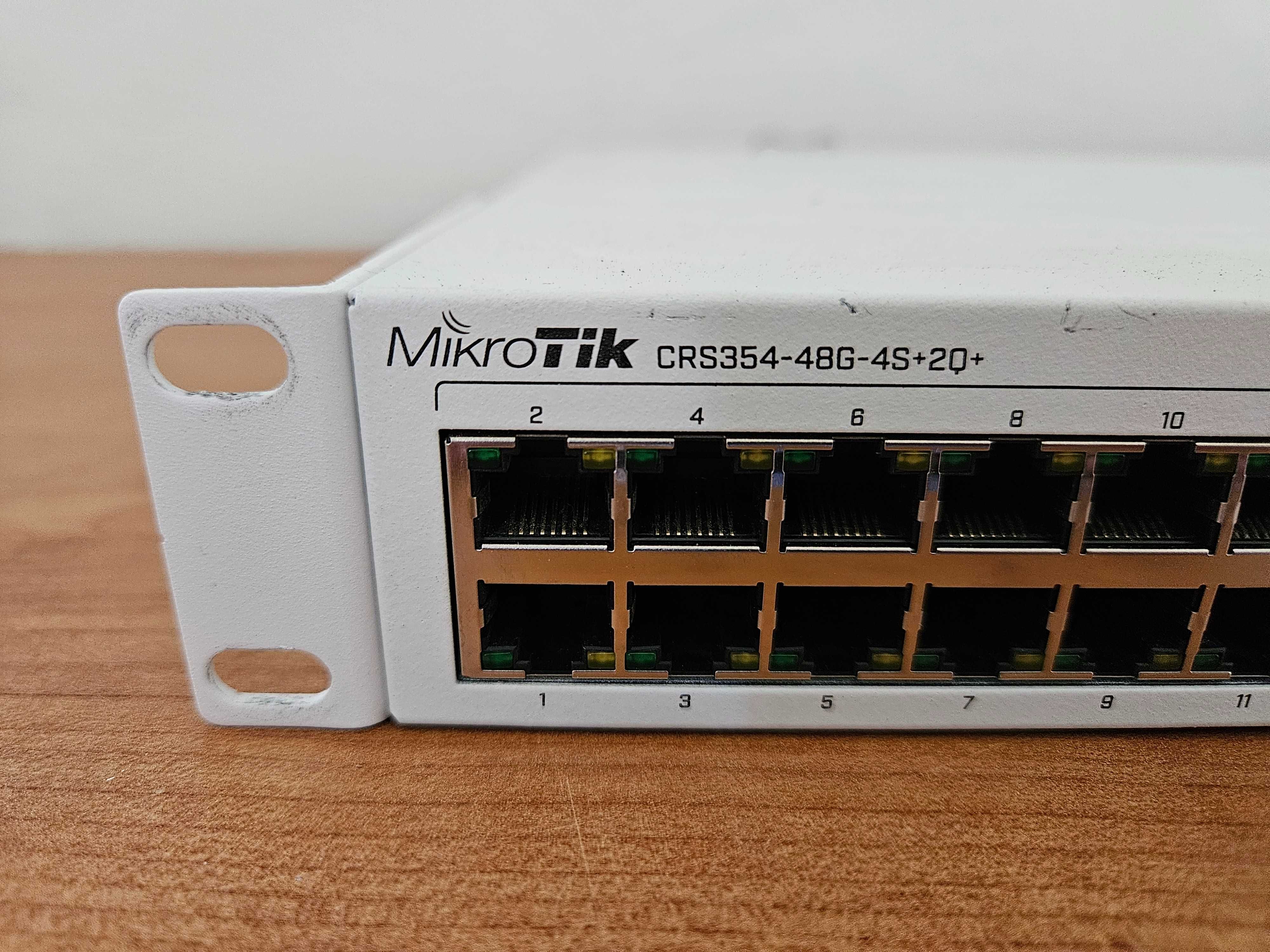 Mikro Tik CRS354-48G-4S+2Q+RM
