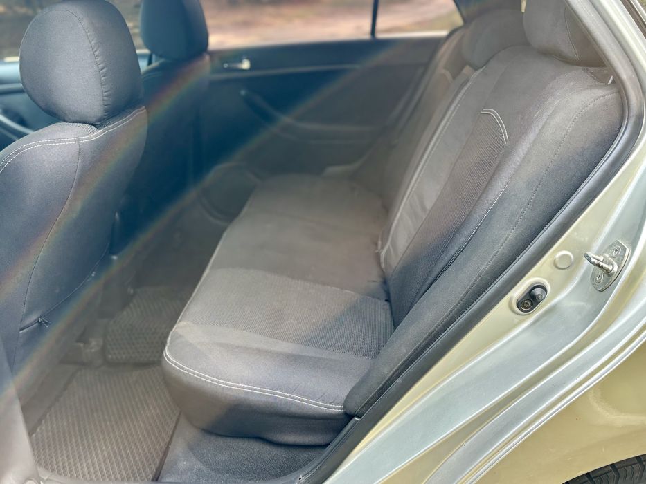 Продам Toyota Avensis 2.2 dizel