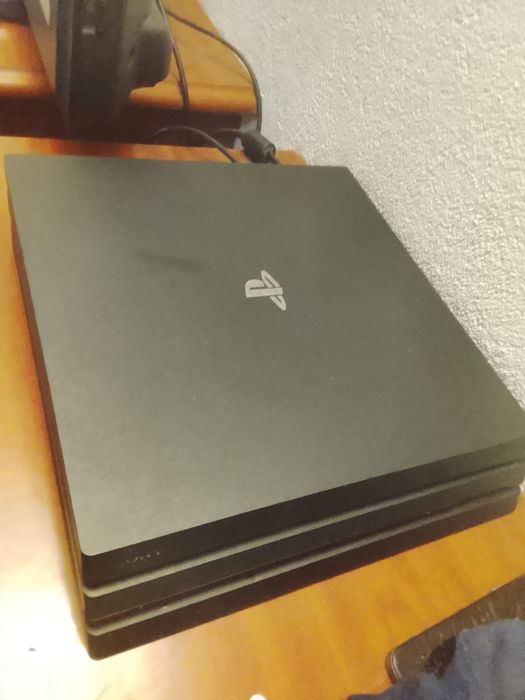 PS4 PRO + TV 42p