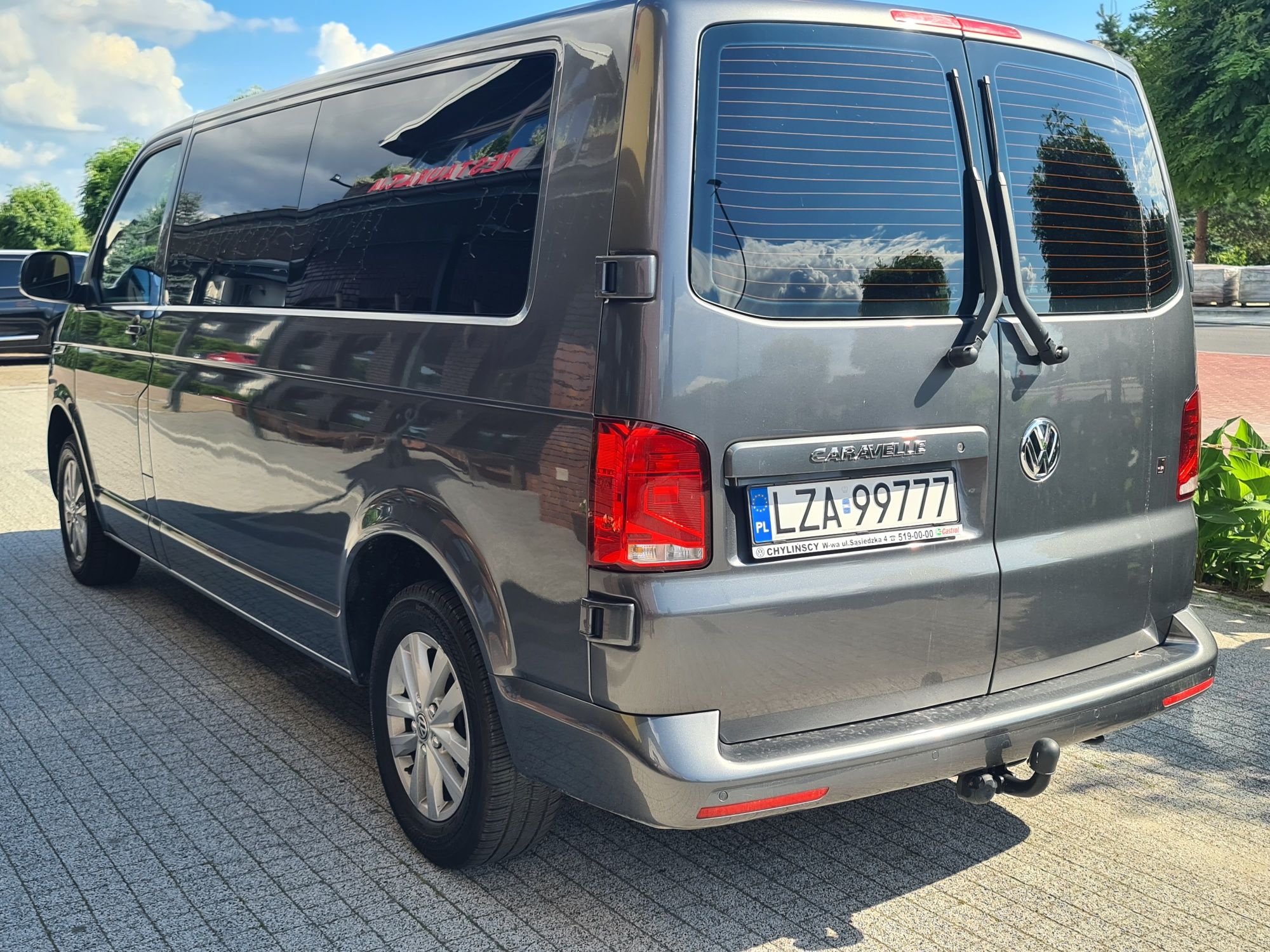 Wynajem busa 9 -cio osobowego , Carevelle , Automat ,rok  2021