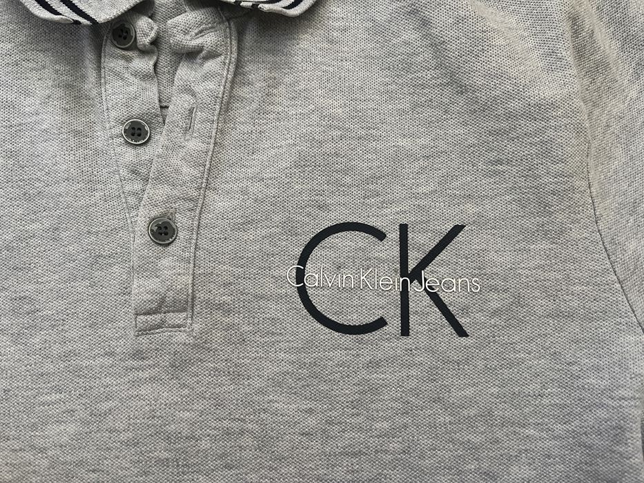 Koszulka szara polo Calvin Klein. Rozm. S