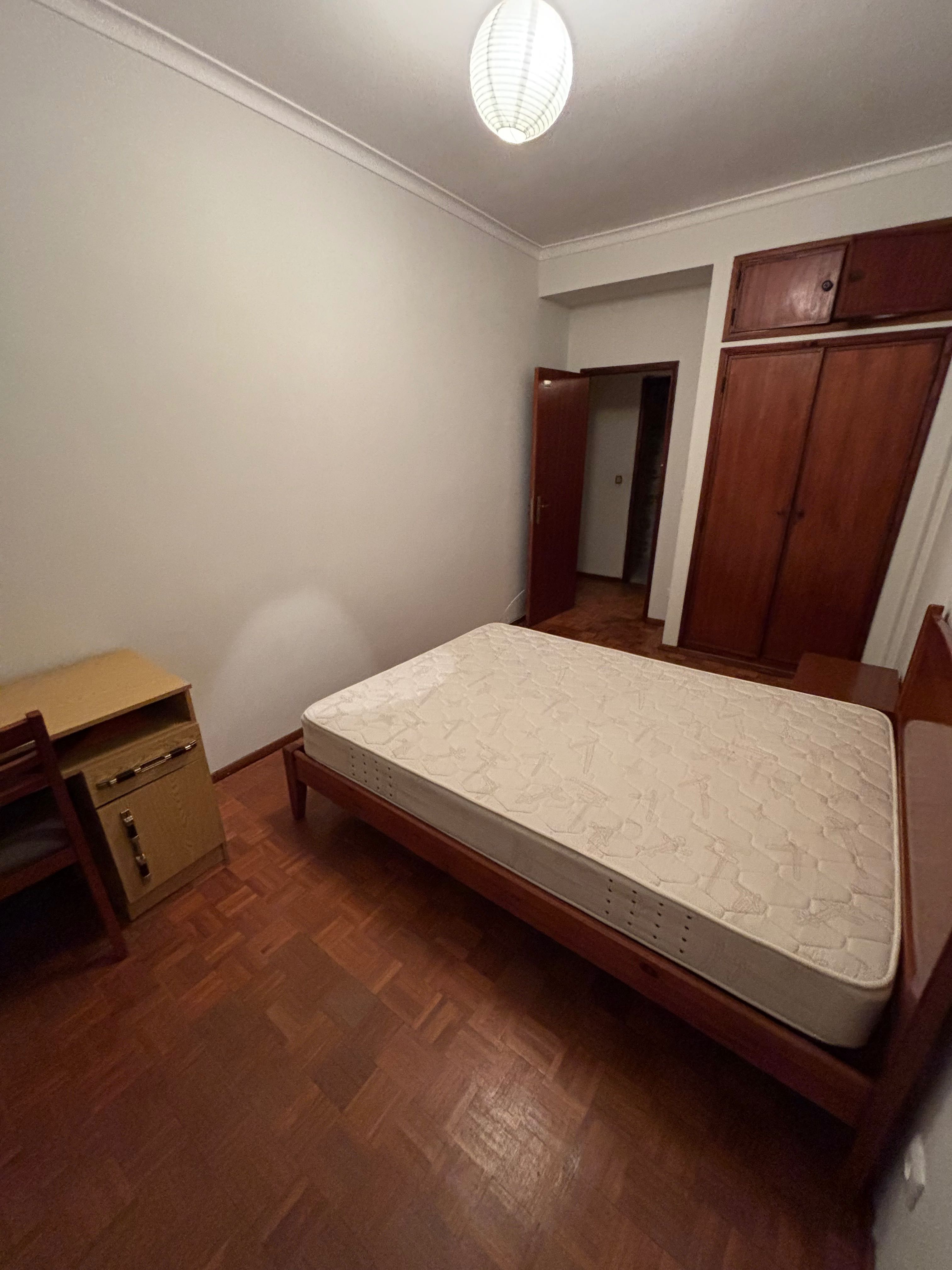 Quartos para arrendar a meninas estudantes, Viseu