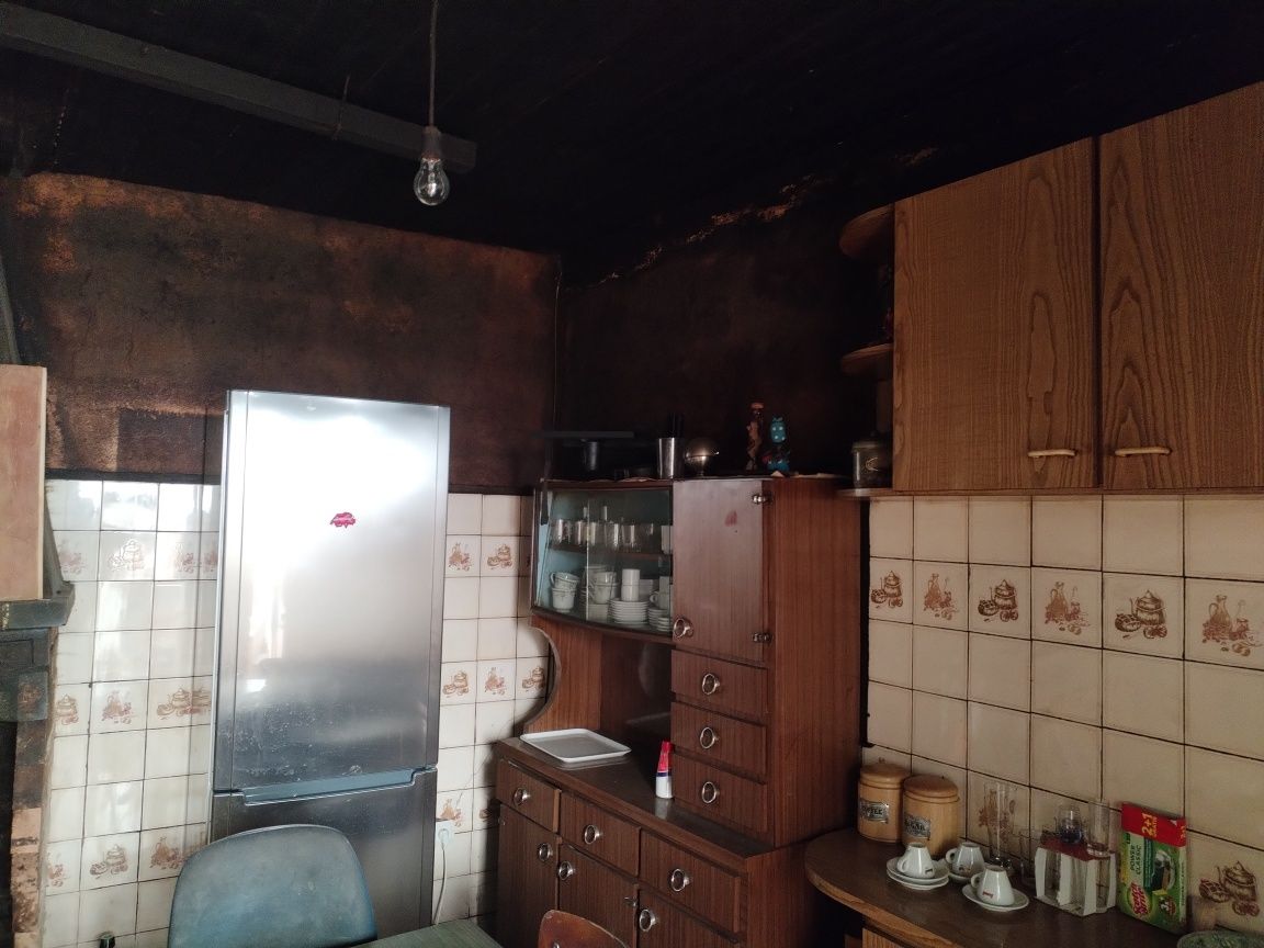 Reservada. Casa com 3 quartos em Montalegre