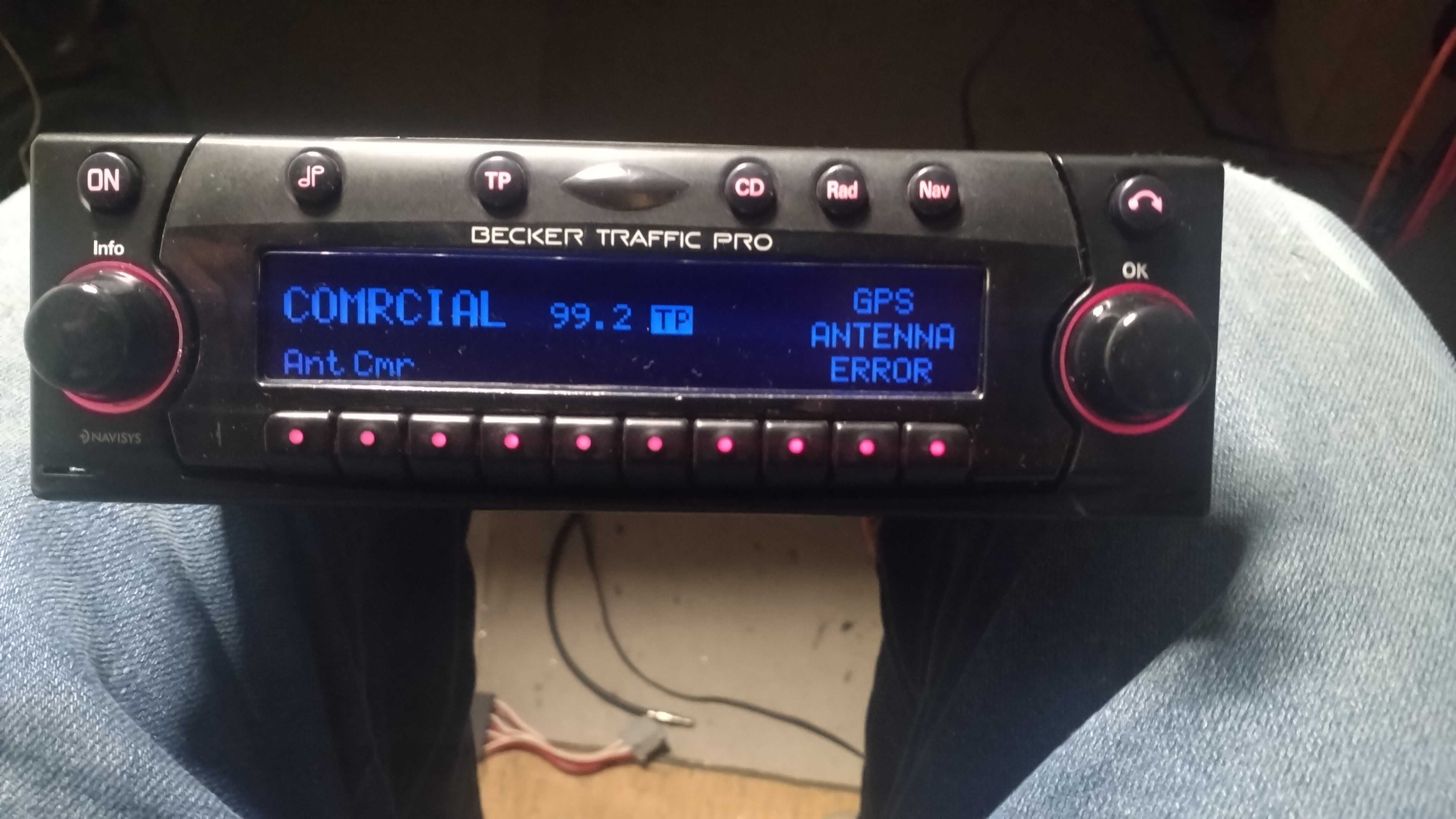 Auto rádios antigos Mercedes e Blaupunkt
