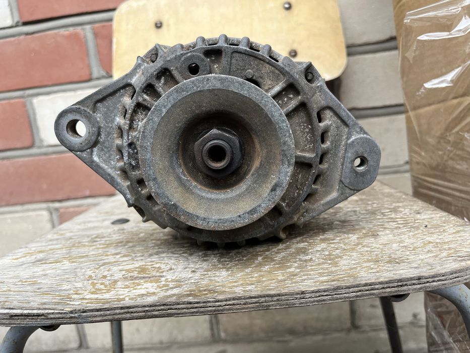 Генератор Nissan terrano 2.7