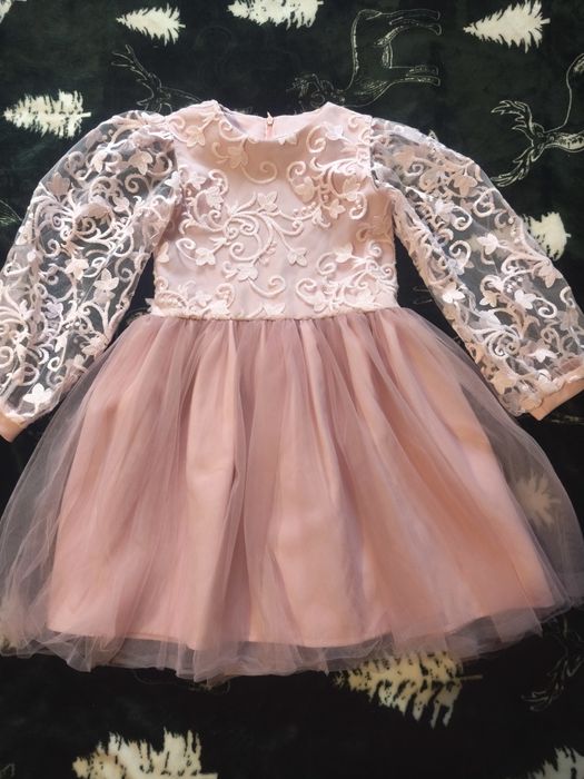 Плаття для дівчинки