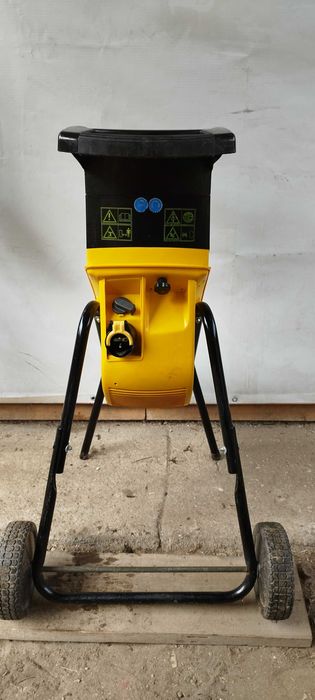 Rozdrabniacz rębak do gałęzi Rok Gwarancji + worki