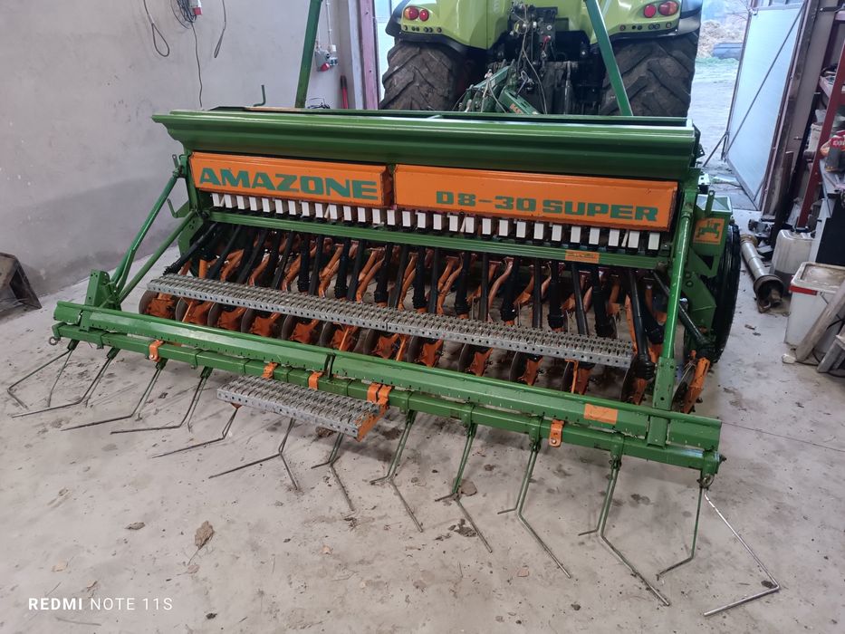 Amazone D8 talerzowy ścieżki znaczniki licznik hektarów nie D9 AD KG