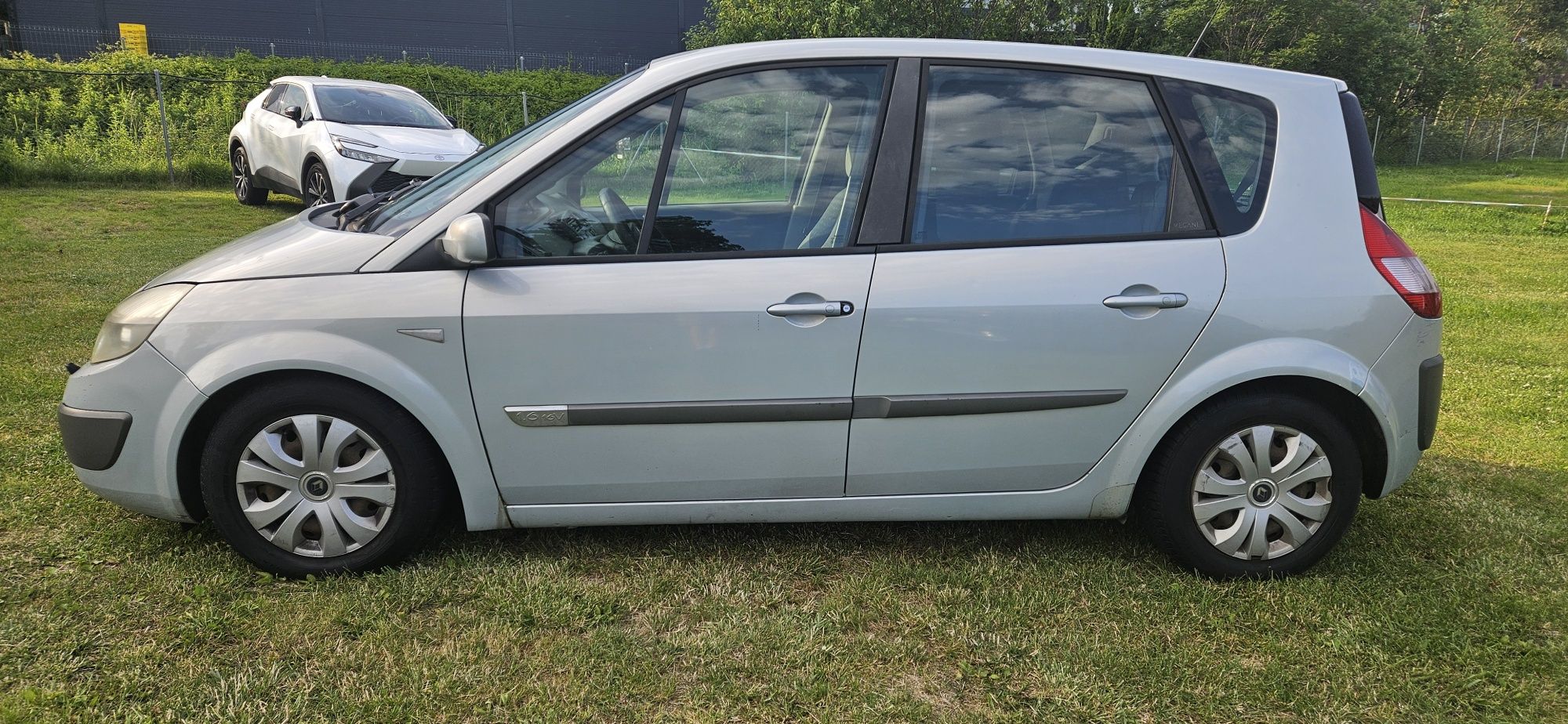 Renault scenic 1.6 benzyna hak klima xenon