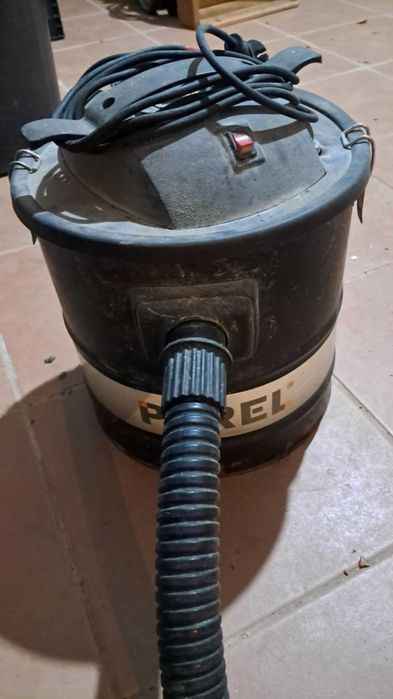 Aspirador de cinza