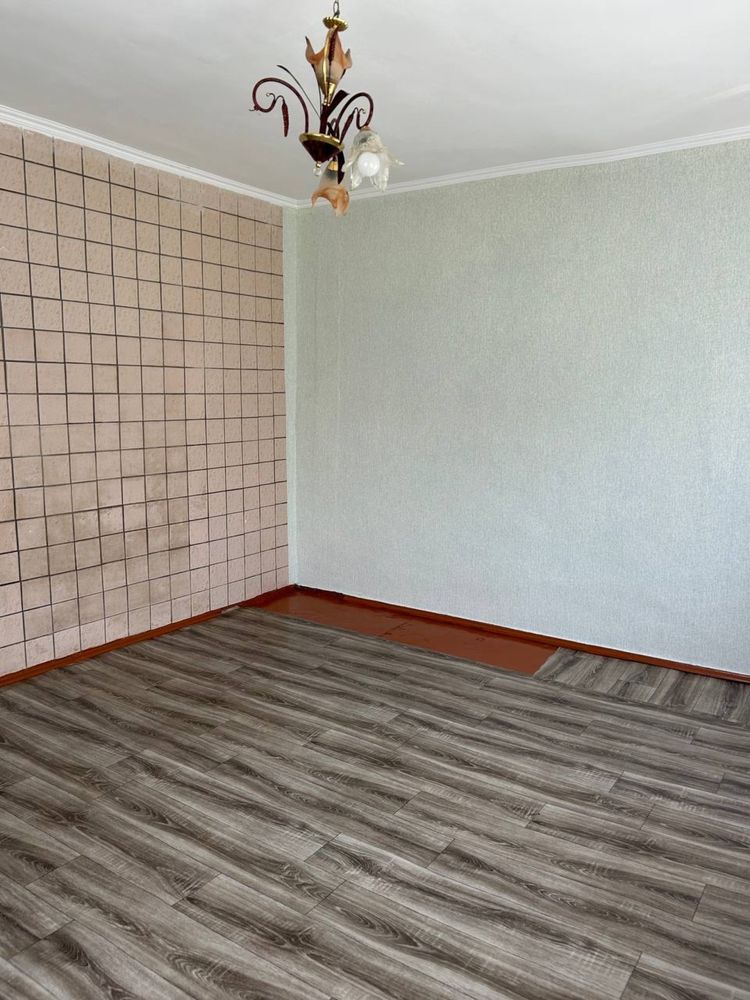 Продаєтсья Будинок в с.Захарівці