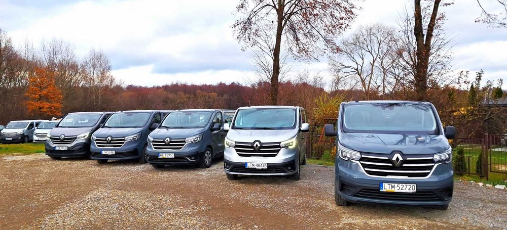 Wypożyczalnia busów - Wynajem busa 9 osobowy Renault Trafic - NOWE