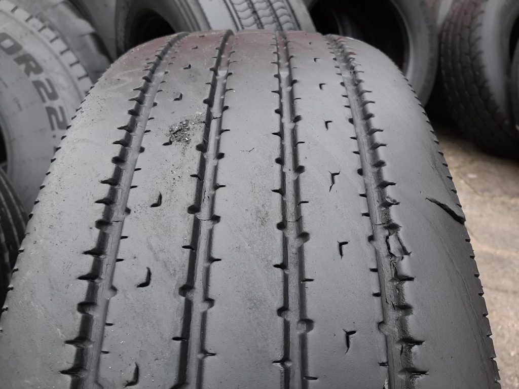 Opona używana ciężarowa 295/60R22.5 LONGMARCH LM216; 300zł C2369
