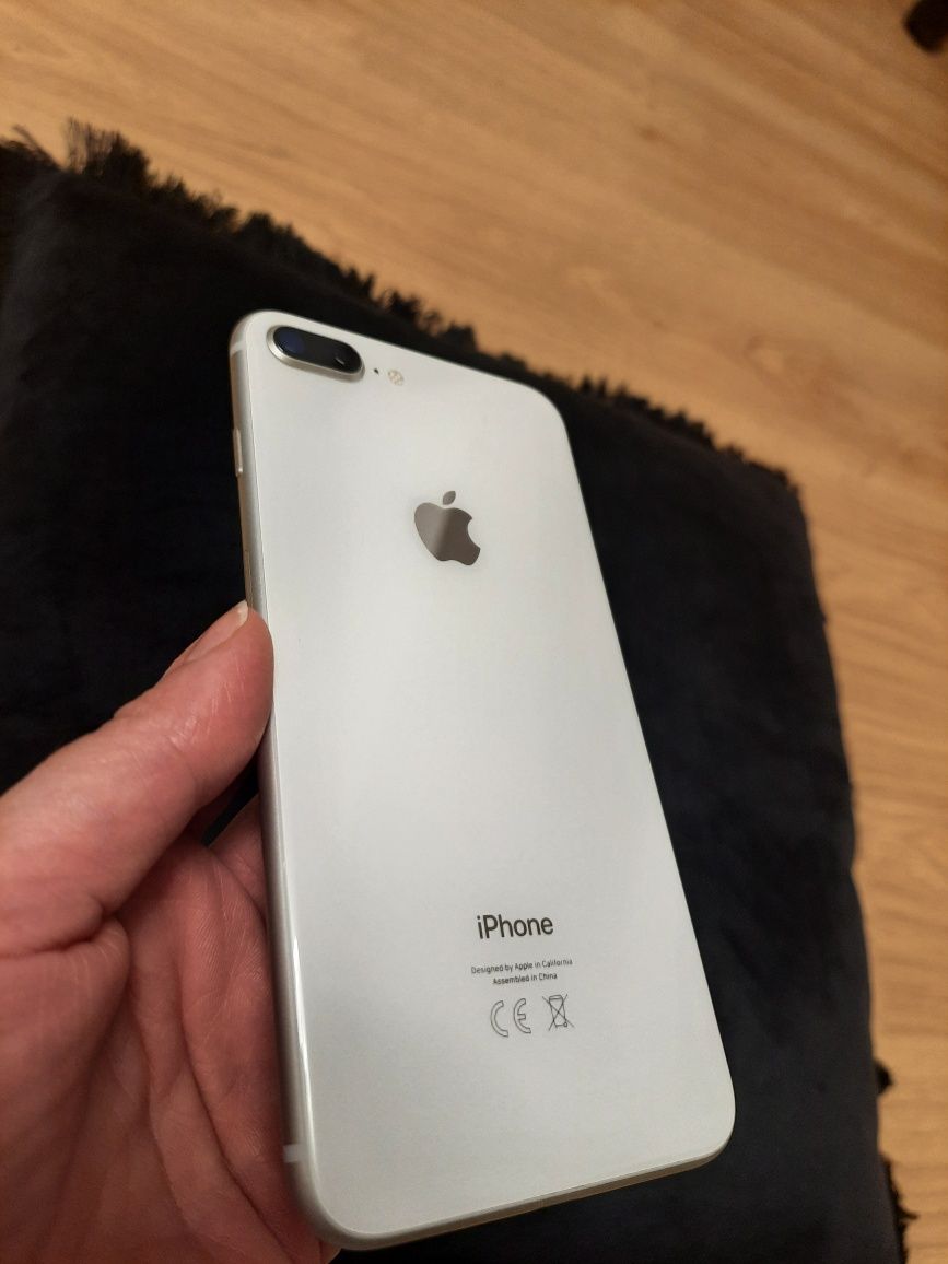 IPhone 8 Plus 64 GB