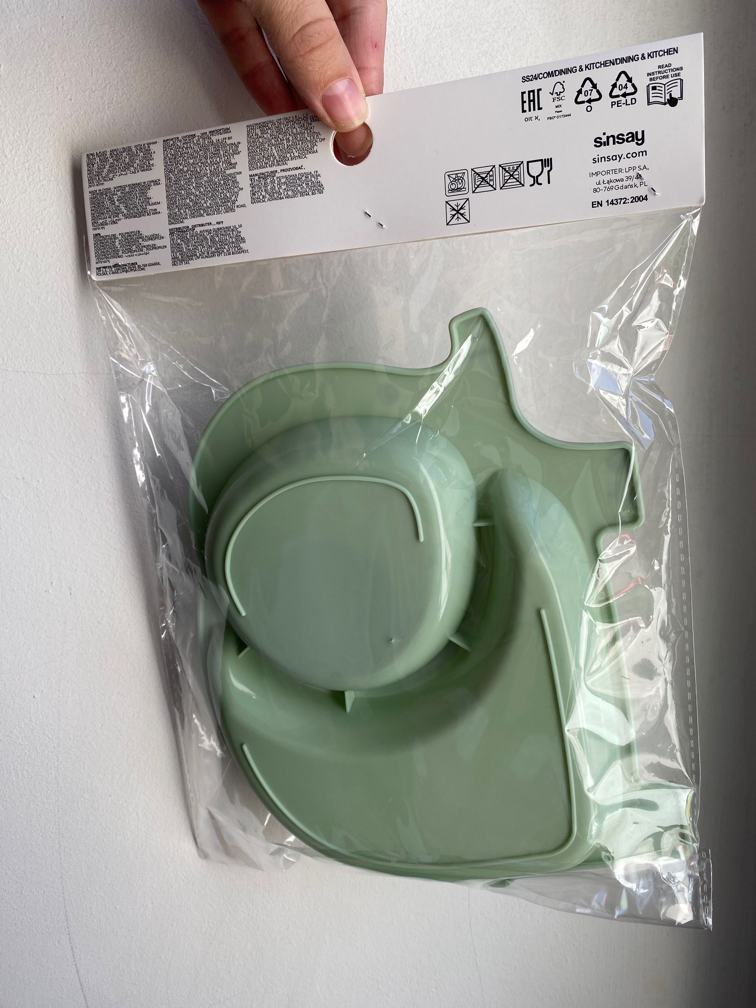 Набір пластикового посуду Sinsay слоник 2шт глибока і мілка тарілка
