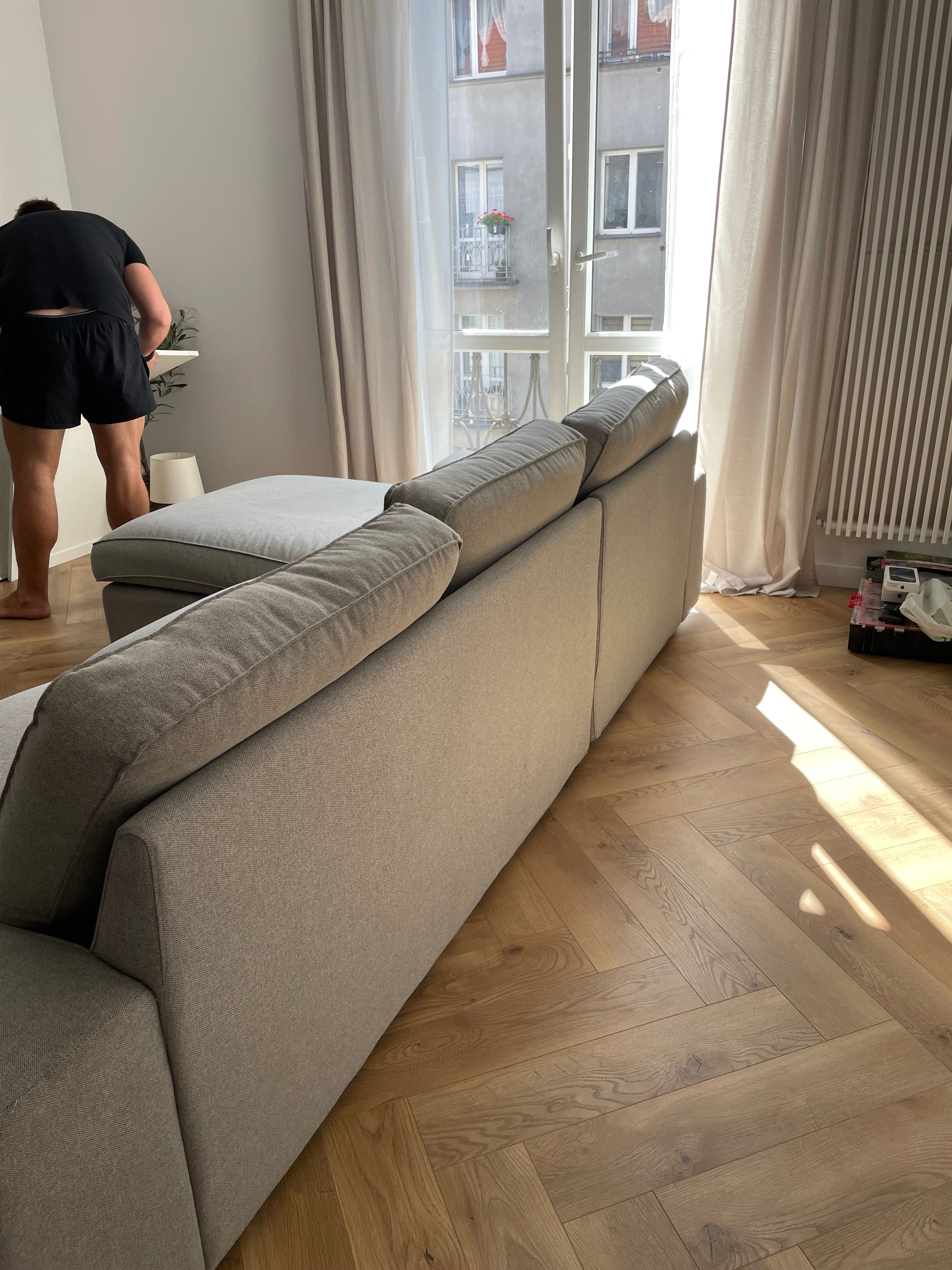 KIVIK
Sofa 3-osobowa z szezlongiem, Tibbleby beżowy/szary