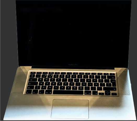 MacBook Pro 17 - mid 2009 (para peças)