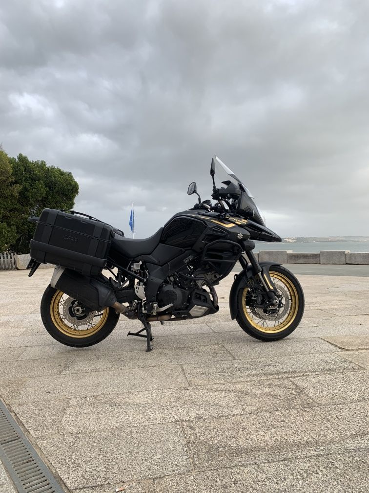 Susuki VSTROM 1000 XT