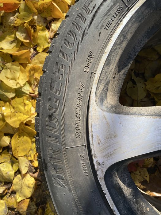 Диски R17  5*114,3 резина зима 215/55