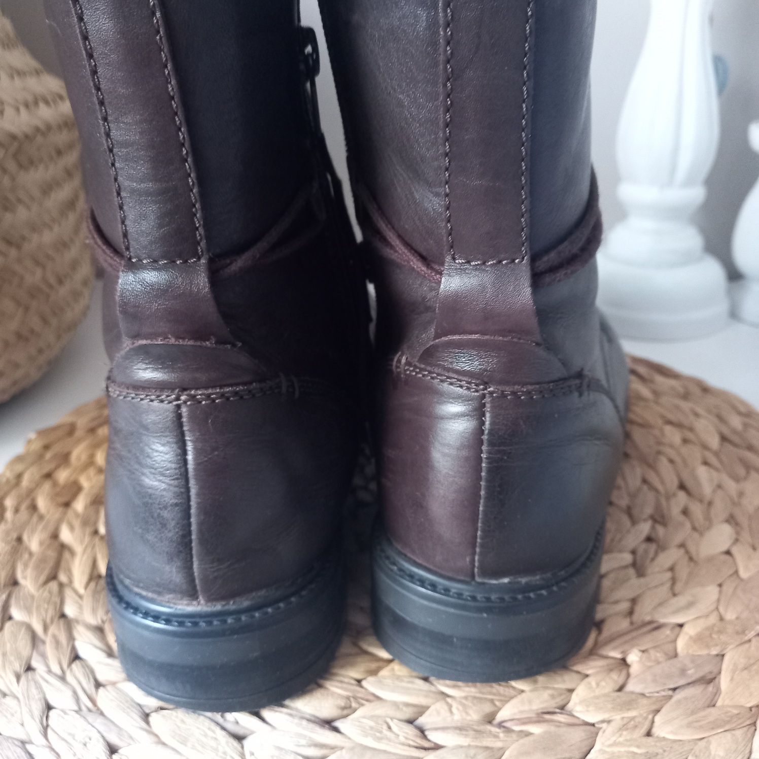 Buty botki za kostkę wiązane skóra naturalna brązowe 40