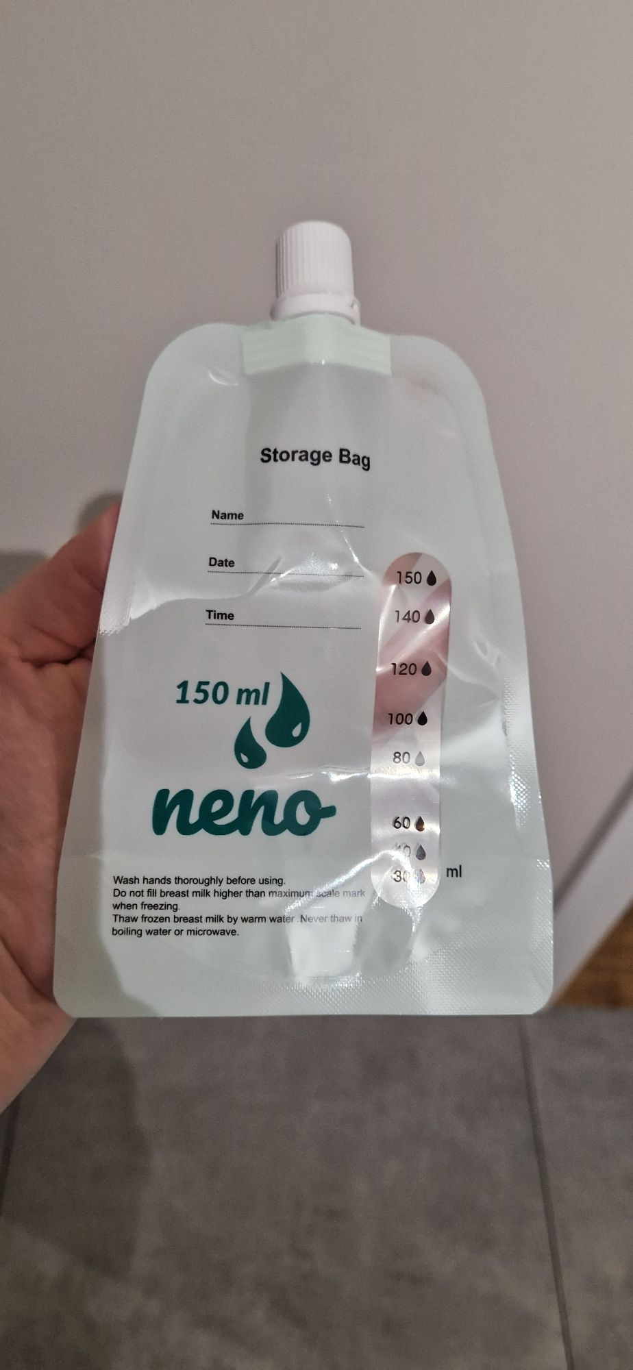 Woreczek na mleko Neno 150 ml 17 szt. Plus gratisy