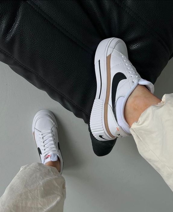 Шкіряні Кеди Nike 37.5,38,39