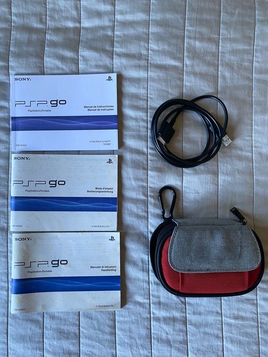 PSP GO piano black (PSP-N1004 PB)