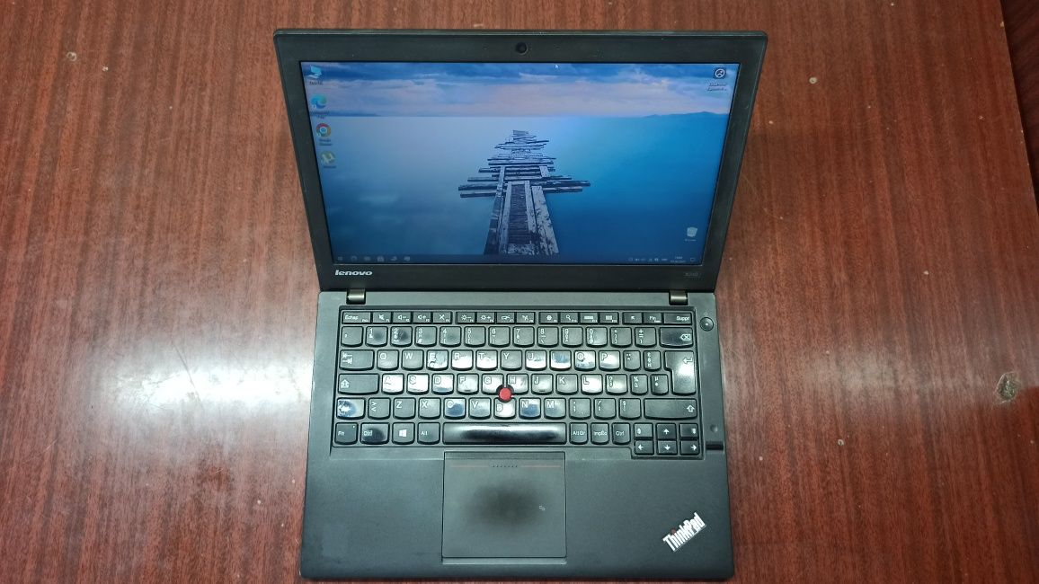 Lenovo Thinkpad x240 i5-4300u/8gb/120gb SSD,HD 14"